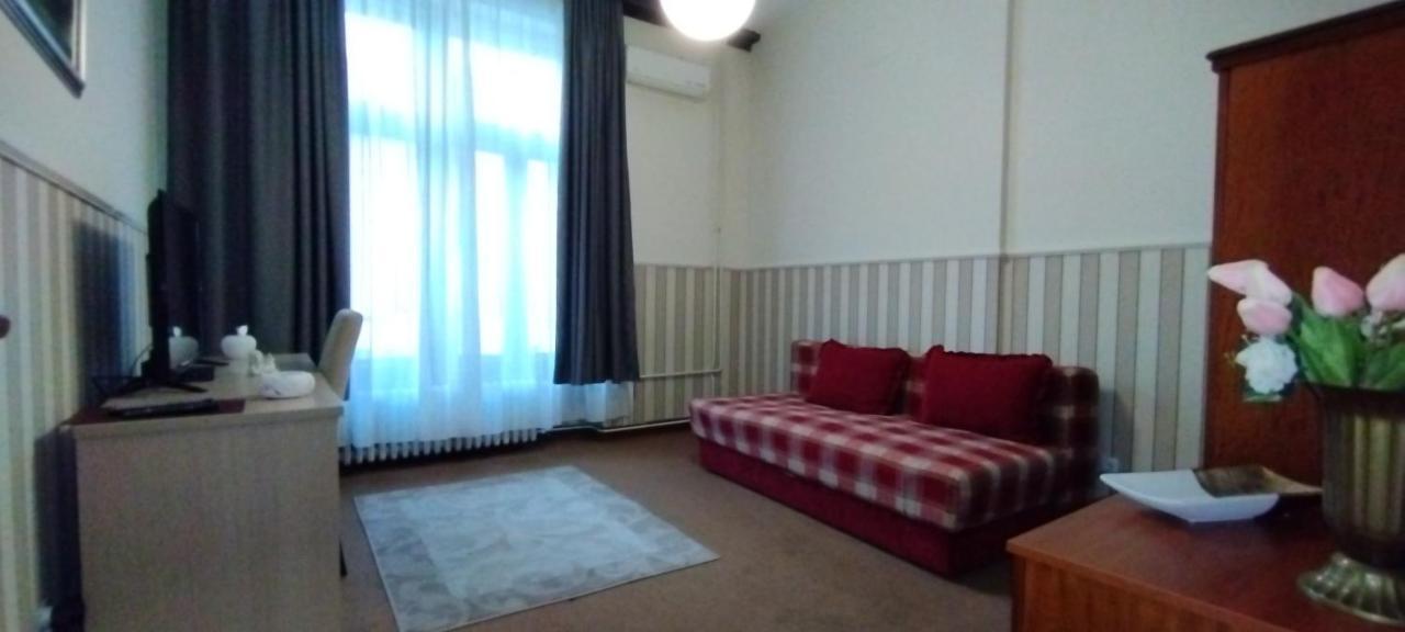 Hotel Vojvodina Novi Sad Exterior foto