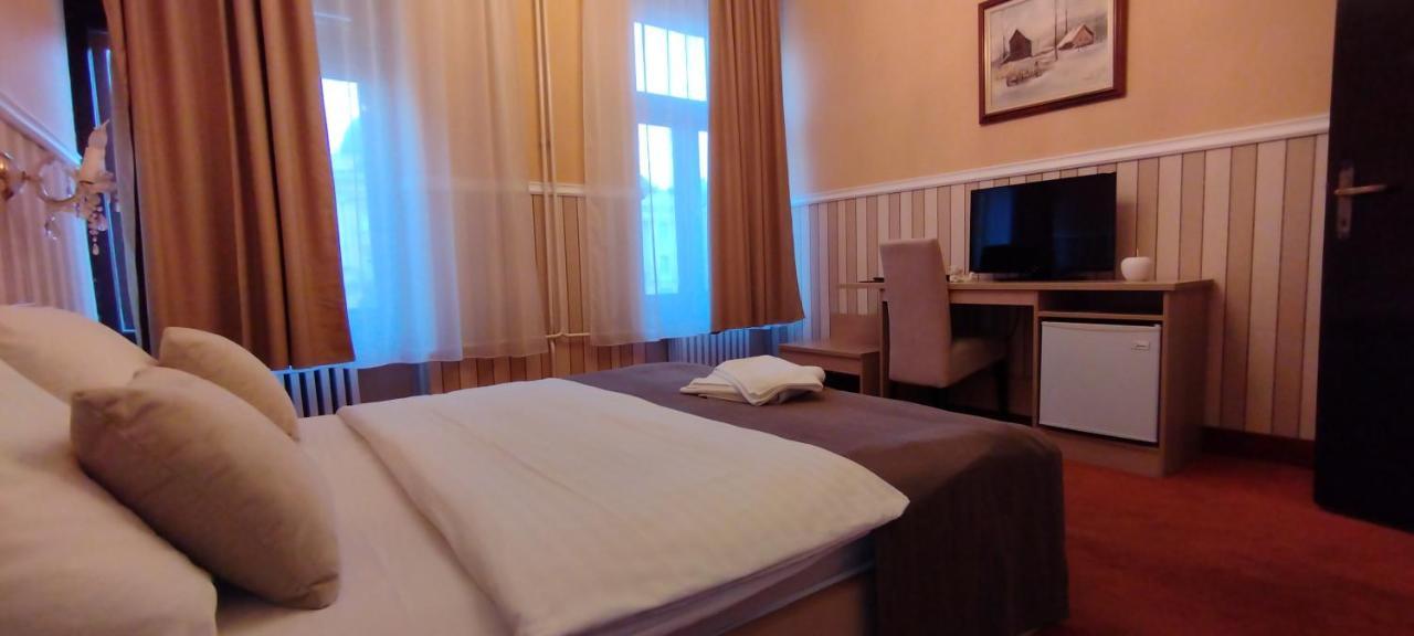 Hotel Vojvodina Novi Sad Exterior foto